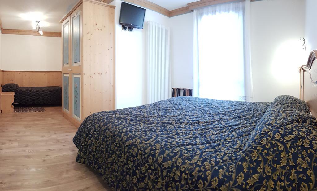 Villa Elena B&B Hotel San Martino Di Castrozza Exterior foto