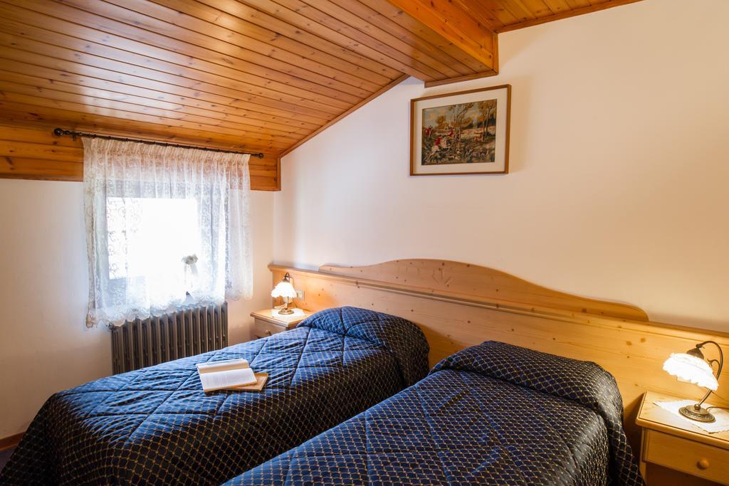 Villa Elena B&B Hotel San Martino Di Castrozza Exterior foto
